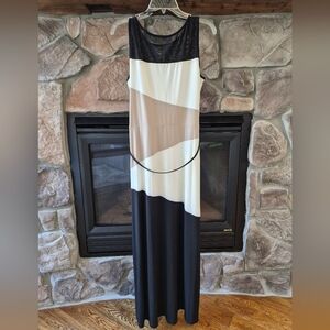 Elegant Color Block Maxi Dress